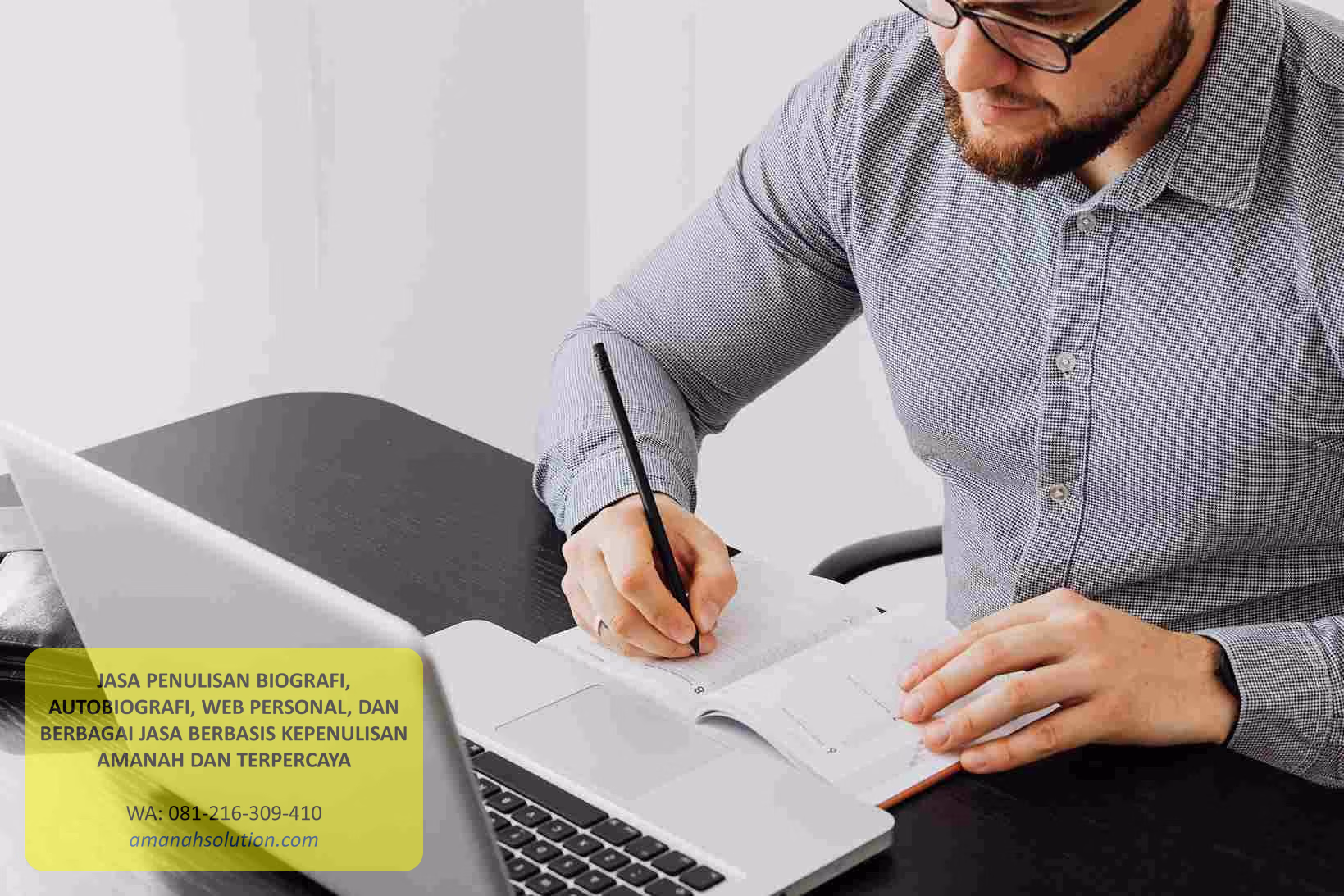 Penulis bisnis menyusun narrative branding perusahaan