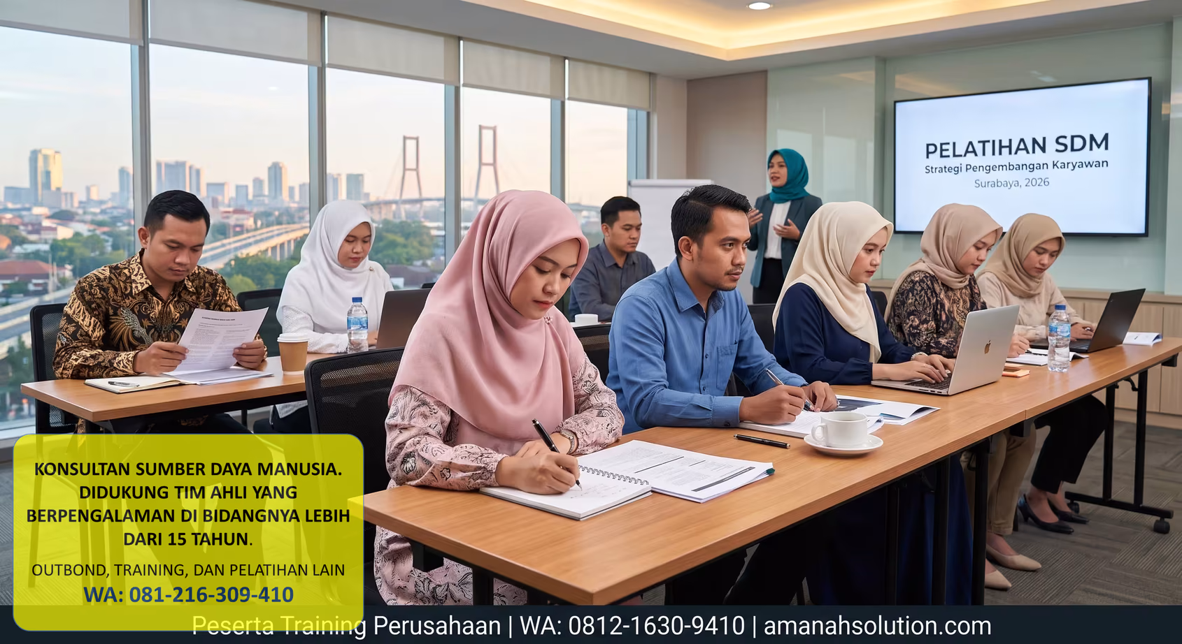 Peserta training kepemimpinan perusahaan untuk supervisor dan manajer