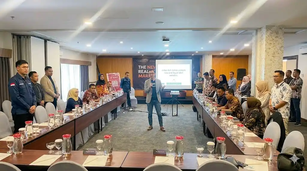 Training Literasi Digital untuk Guru Pasuruan