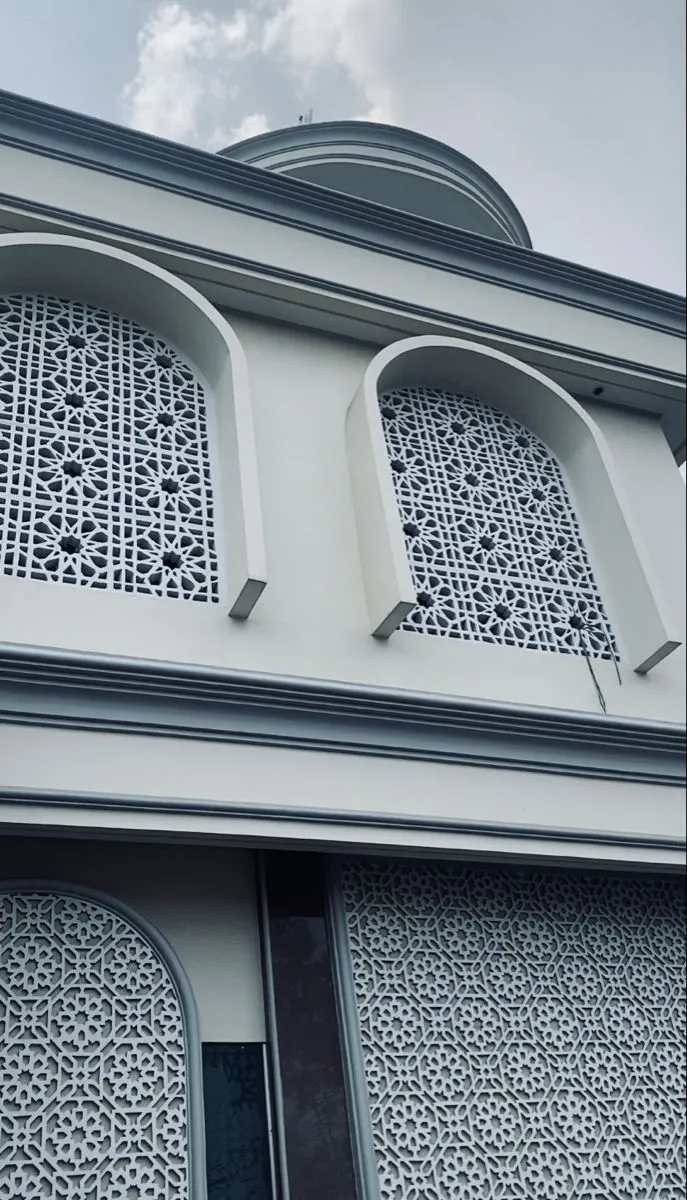 GRC Masif Penutup Dinding Luar Masjid